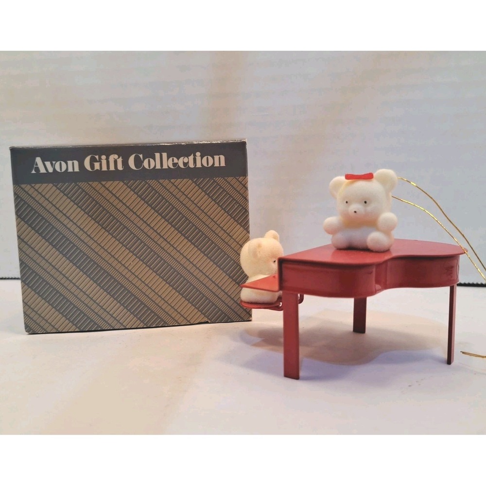 Avon Gift Collection Teddy Bears Red Piano Christmas Ornament Red/White